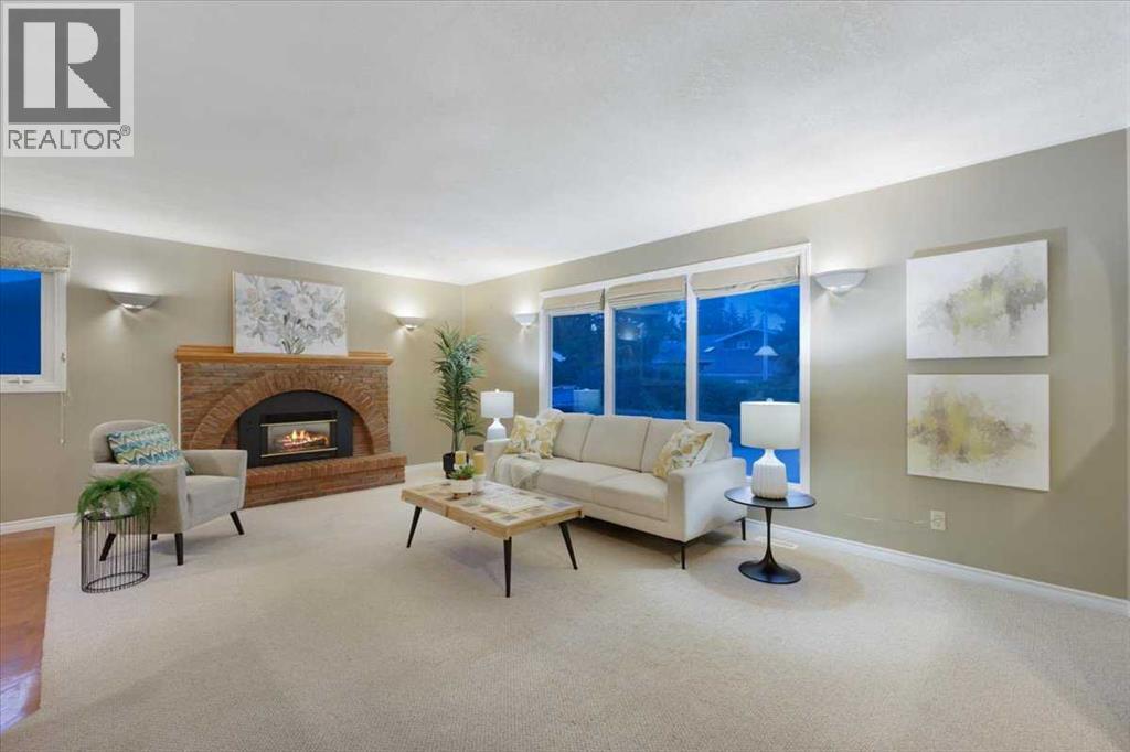 124 Oakmoor Place Sw, Calgary, Alberta  T2V 4A3 - Photo 6 - A2334613