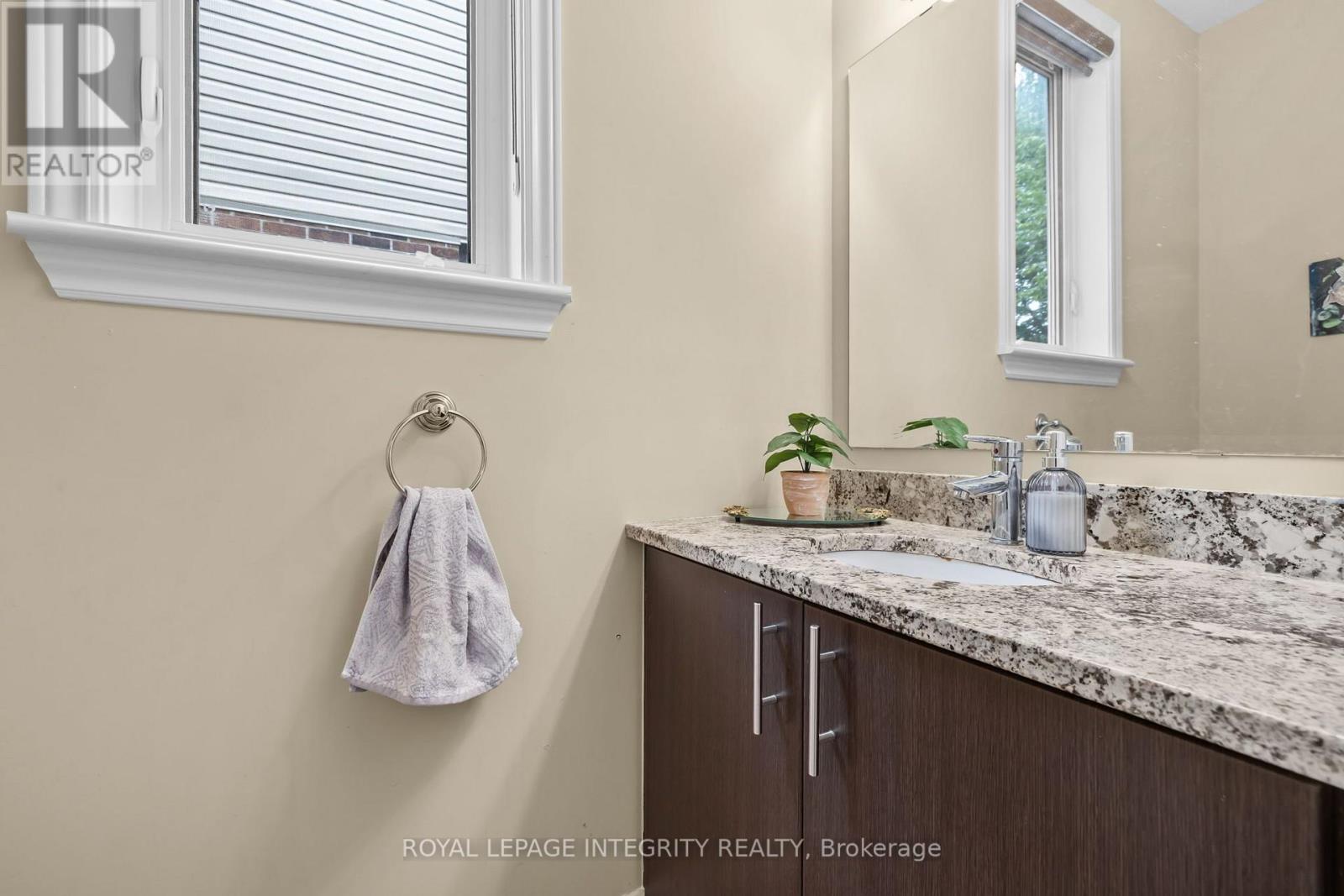 280 Keyrock Drive, Ottawa, Ontario  K2T 0G1 - Photo 5 - X13645116