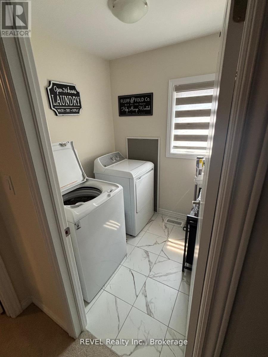 40 Sugar May Avenue, Thorold, Ontario  L2V 0L1 - Photo 12 - X13645000