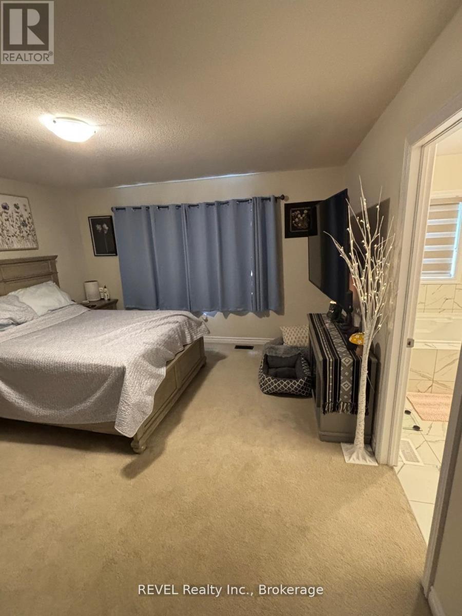 40 Sugar May Avenue, Thorold, Ontario  L2V 0L1 - Photo 8 - X13645000