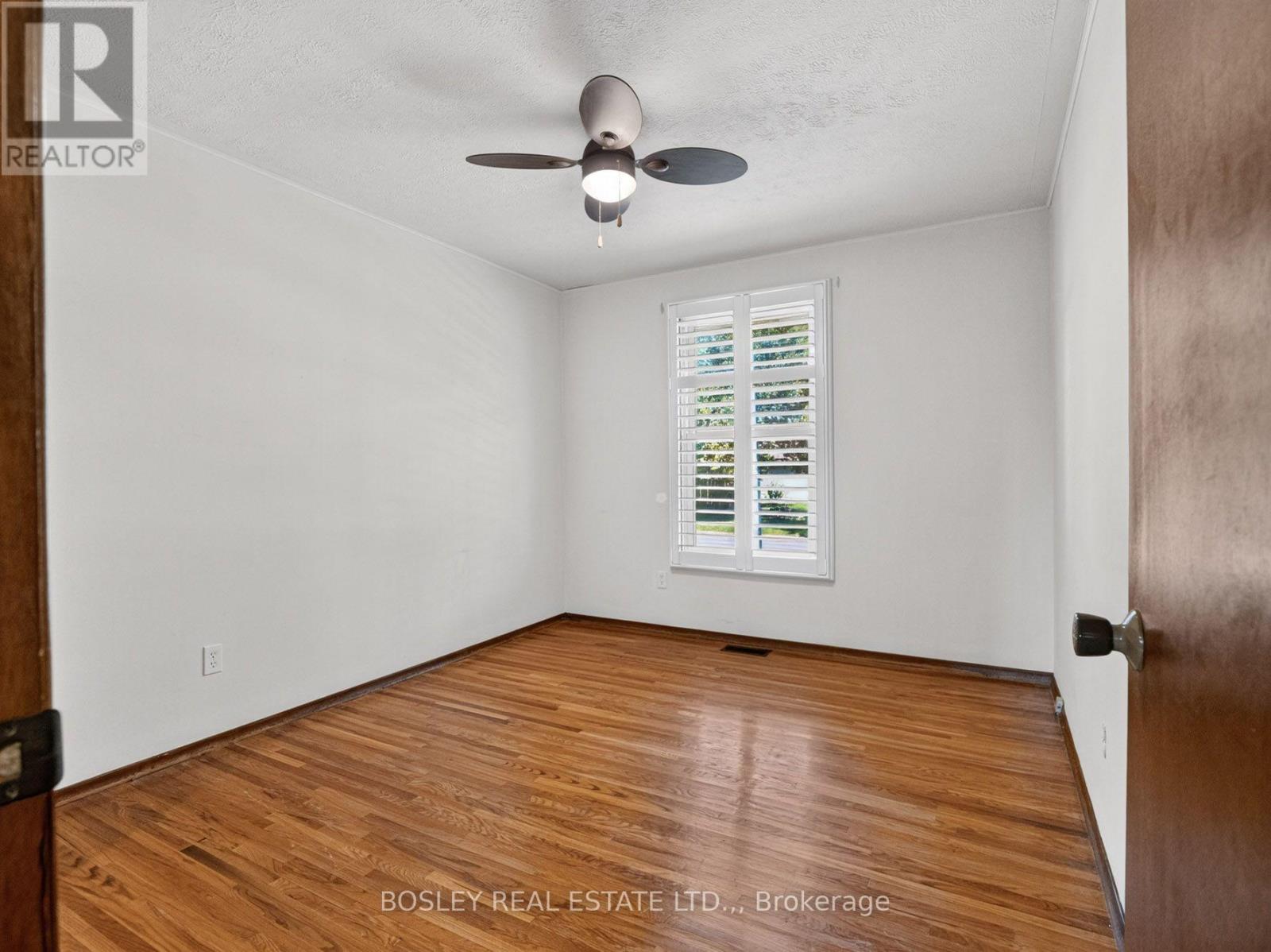 29 Carriage Road, St. Catharines, Ontario  L2P 1S6 - Photo 12 - X13645188