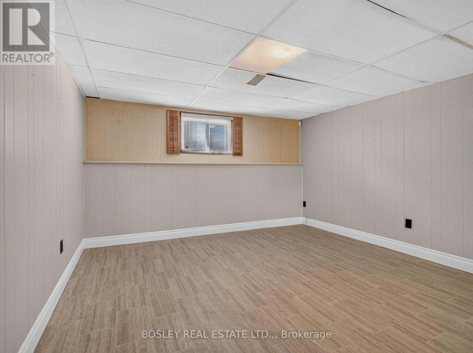 29 Carriage Road, St. Catharines, Ontario  L2P 1S6 - Photo 18 - X13645188