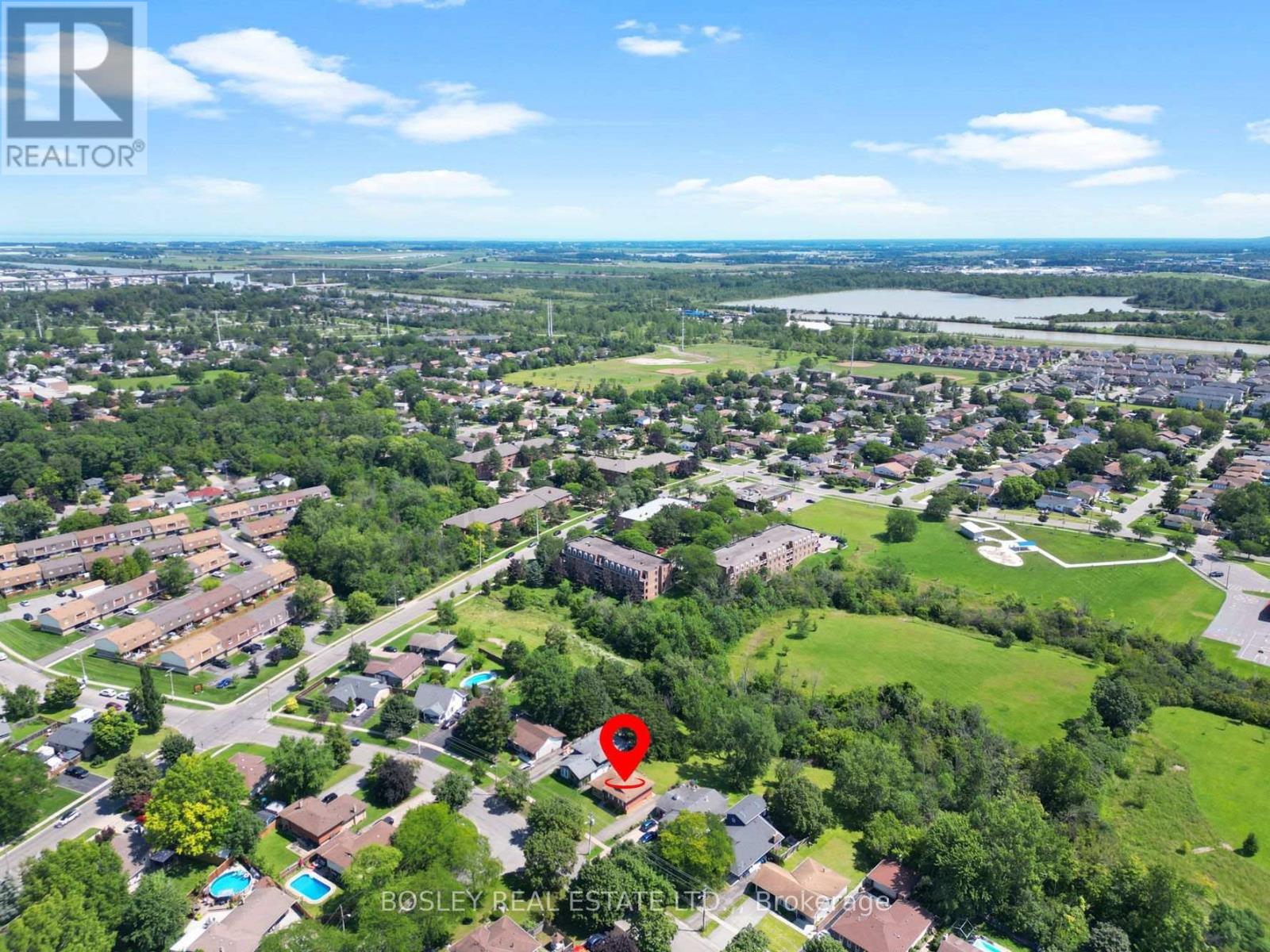 29 Carriage Road, St. Catharines, Ontario  L2P 1S6 - Photo 30 - X13645188