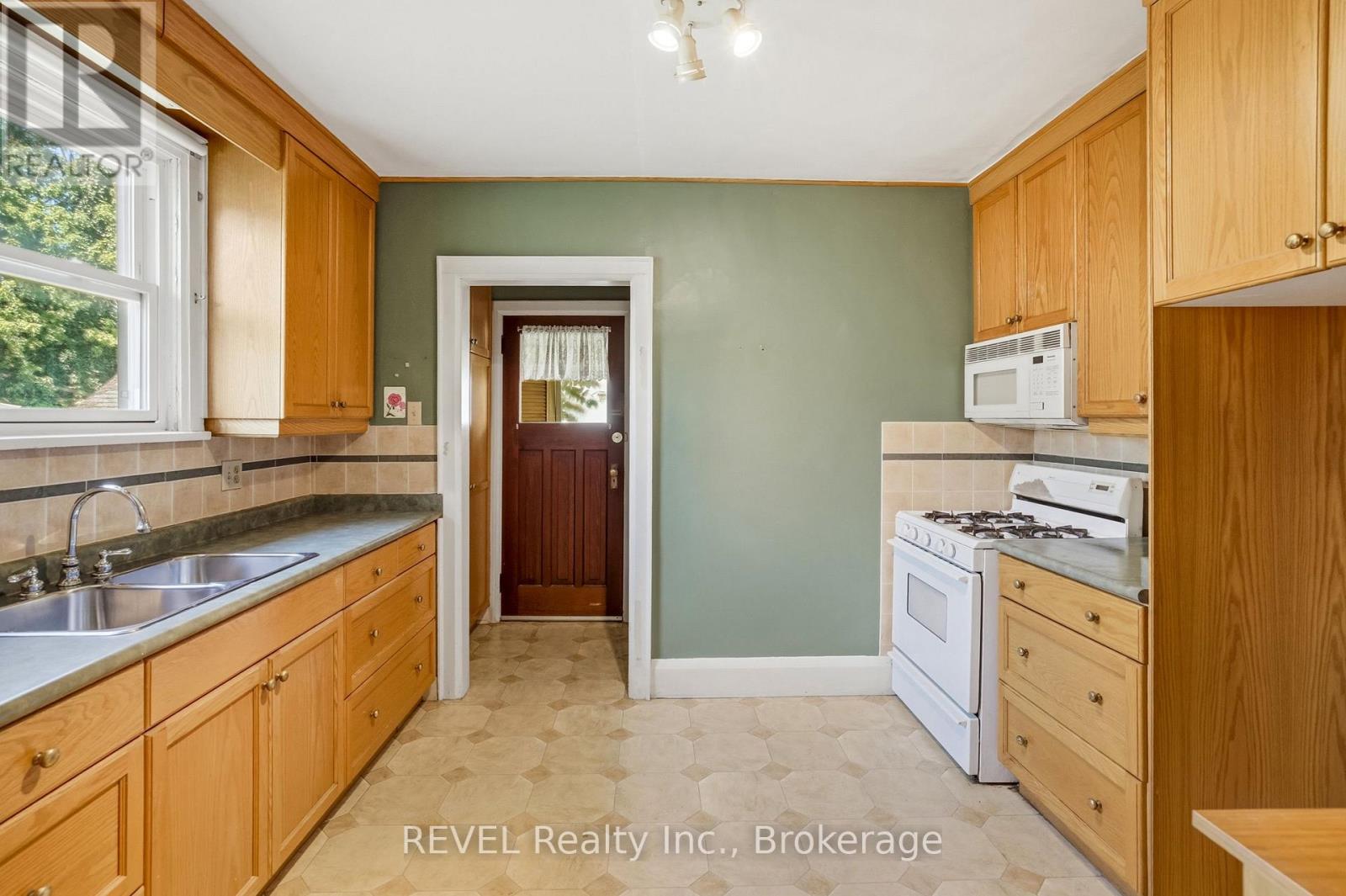 66 Permilla Street, St. Catharines, Ontario  L2S 2G3 - Photo 14 - X13645234