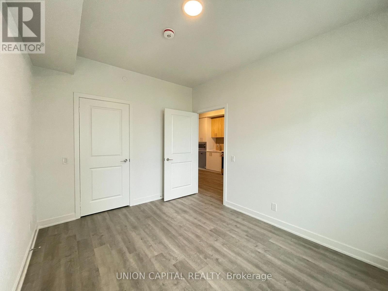 1403 - 50 Upper Mall Way, Vaughan (Brownridge), Ontario  L4J 0L7 - Photo 29 - N13644860