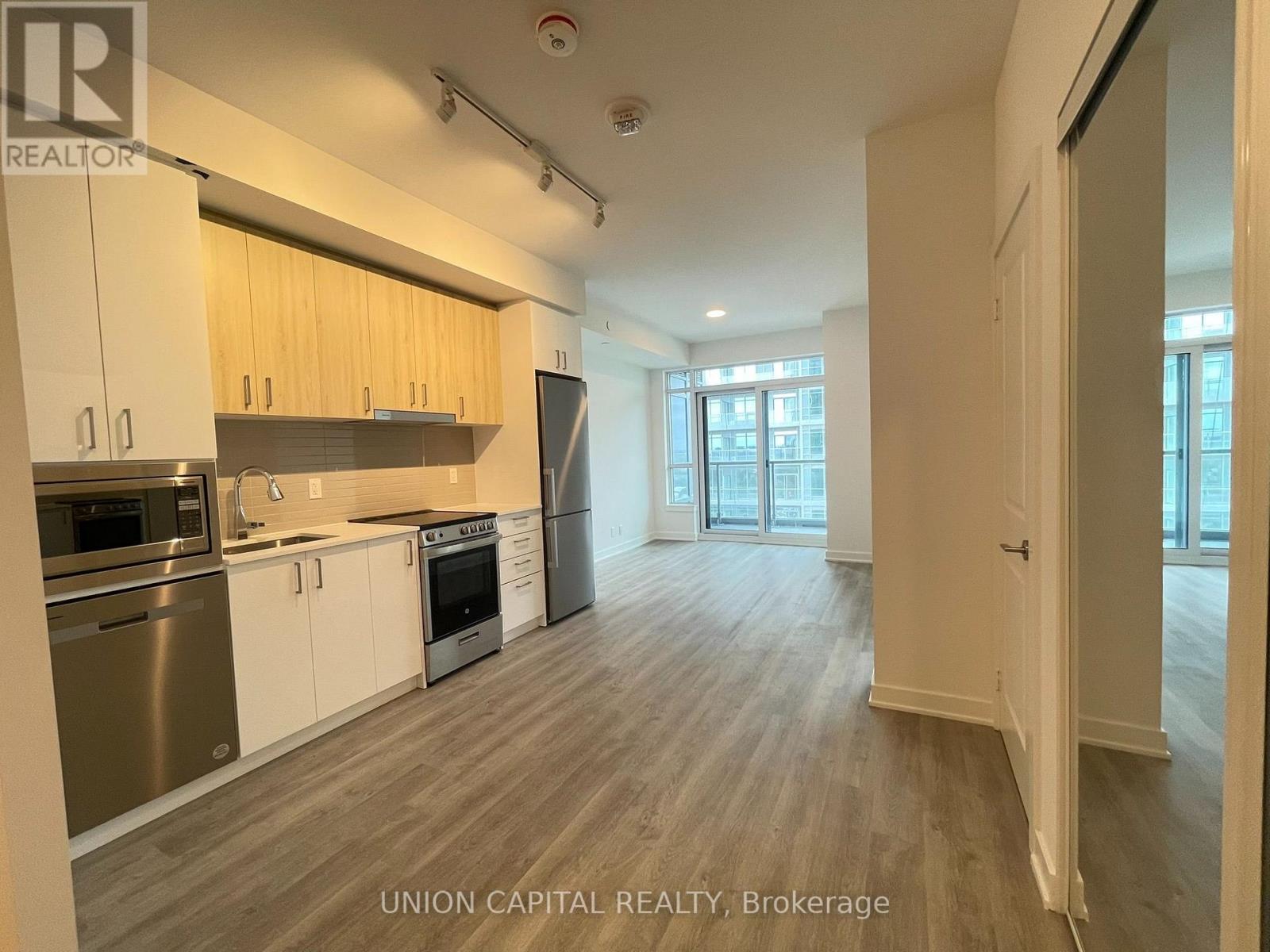 1403 - 50 Upper Mall Way, Vaughan (Brownridge), Ontario  L4J 0L7 - Photo 9 - N13644860