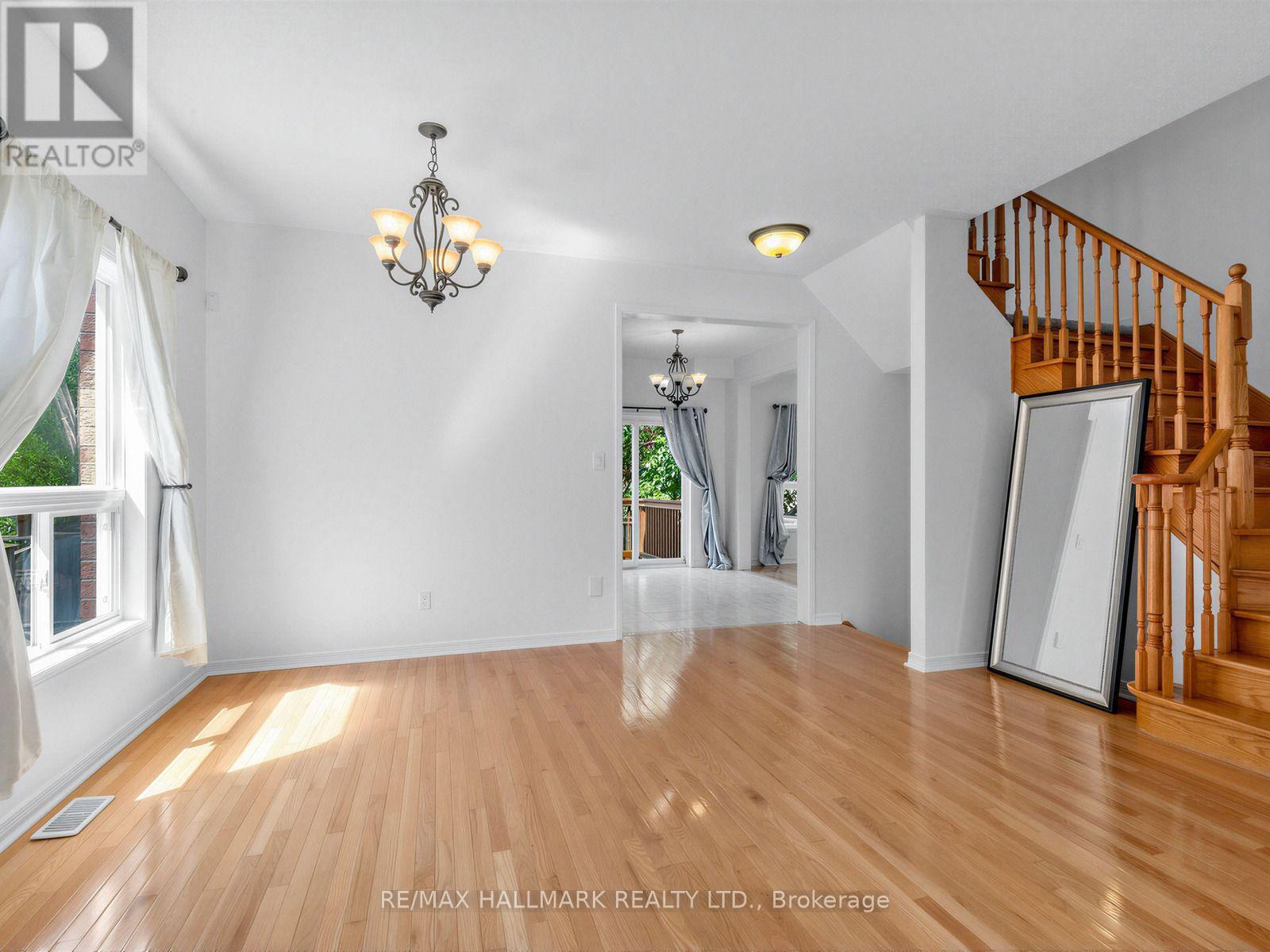 79 Wheelwright Drive, Richmond Hill, Ontario L4E 5A1 - Photo 5 - N13645048