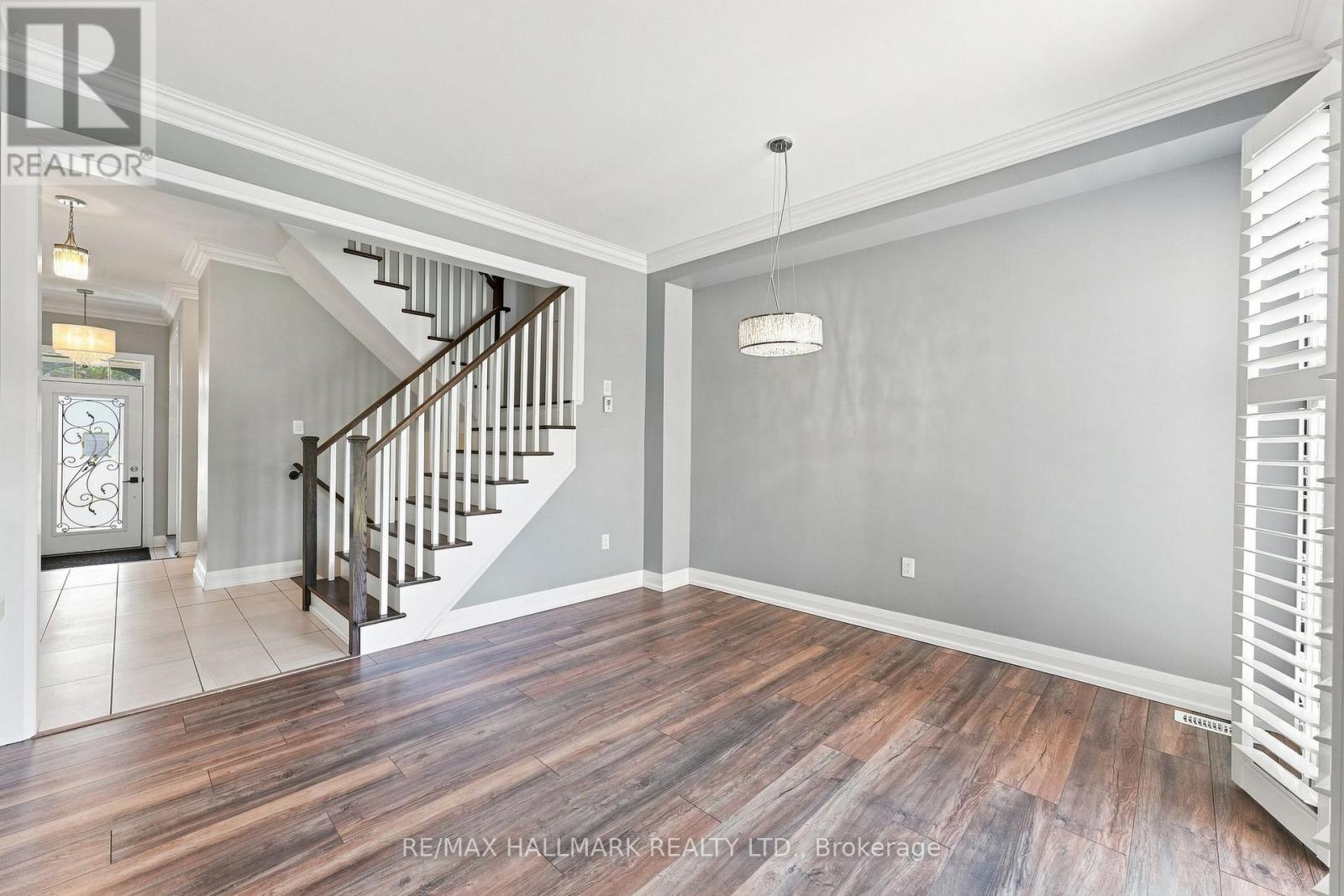 82 Martin Trail, New Tecumseth (Tottenham), Ontario  L0G 1W0 - Photo 17 - N13645066