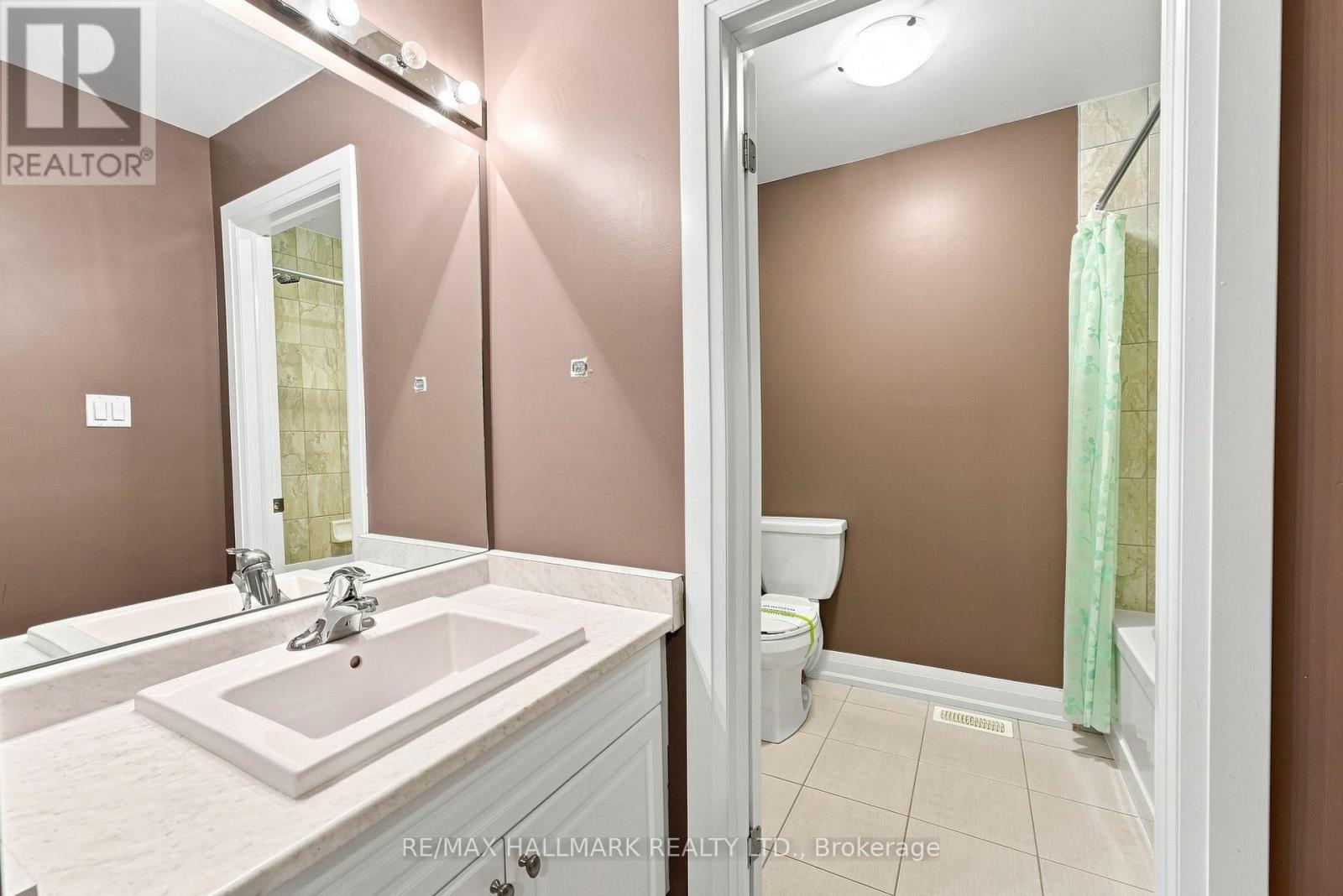 82 Martin Trail, New Tecumseth (Tottenham), Ontario  L0G 1W0 - Photo 27 - N13645066