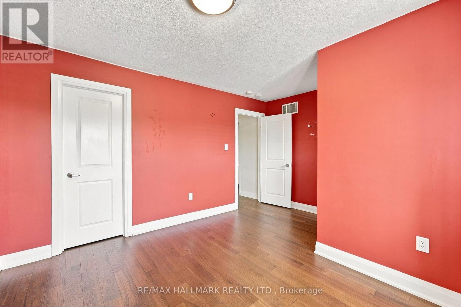 82 Martin Trail, New Tecumseth (Tottenham), Ontario  L0G 1W0 - Photo 34 - N13645066