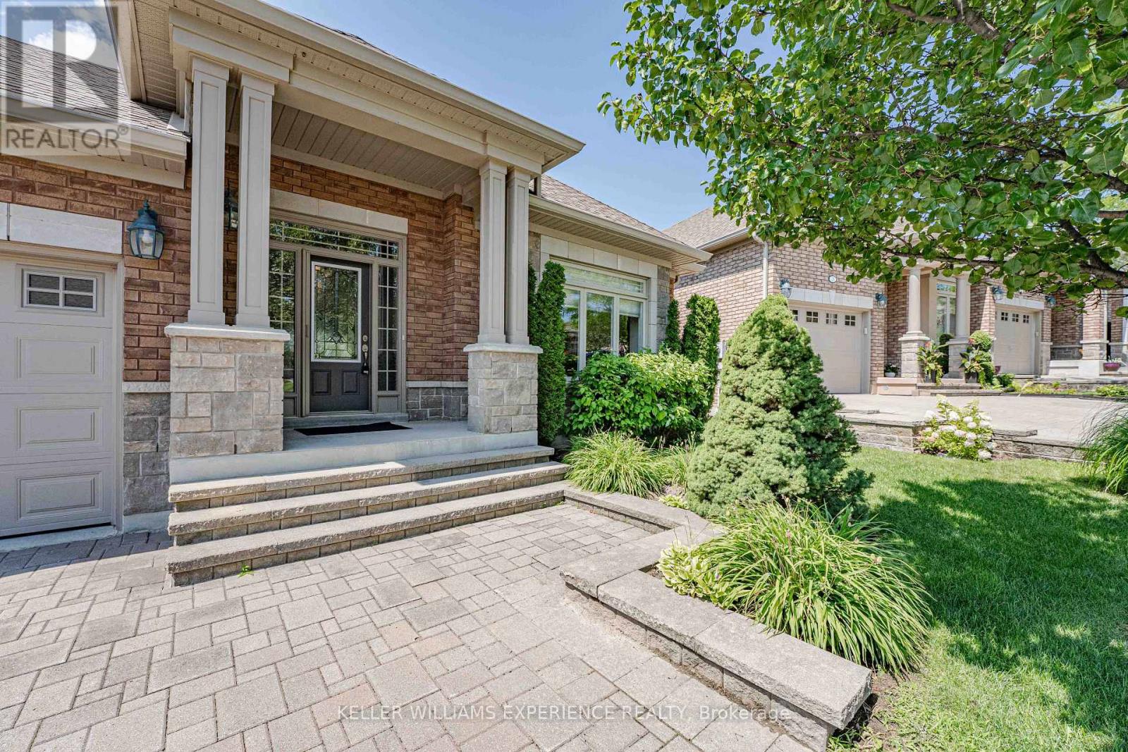 26 Upper Highland, New Tecumseth, Ontario  L9R 0K5 - Photo 4 - N13645154