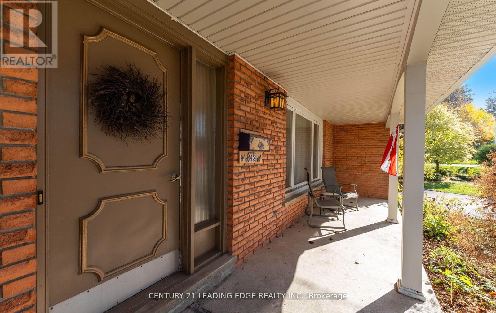 45 Bayview Drive, Barrie, Ontario  L4N 3N8 - Photo 2 - S13645072