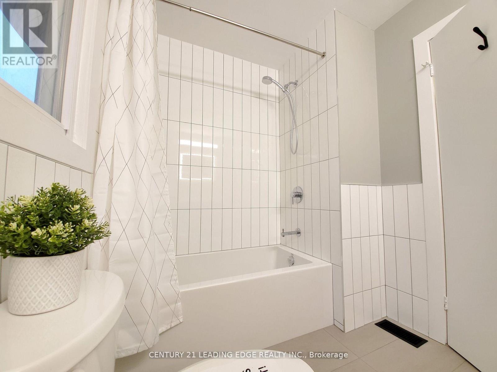 45 Bayview Drive, Barrie, Ontario  L4N 3N8 - Photo 25 - S13645072