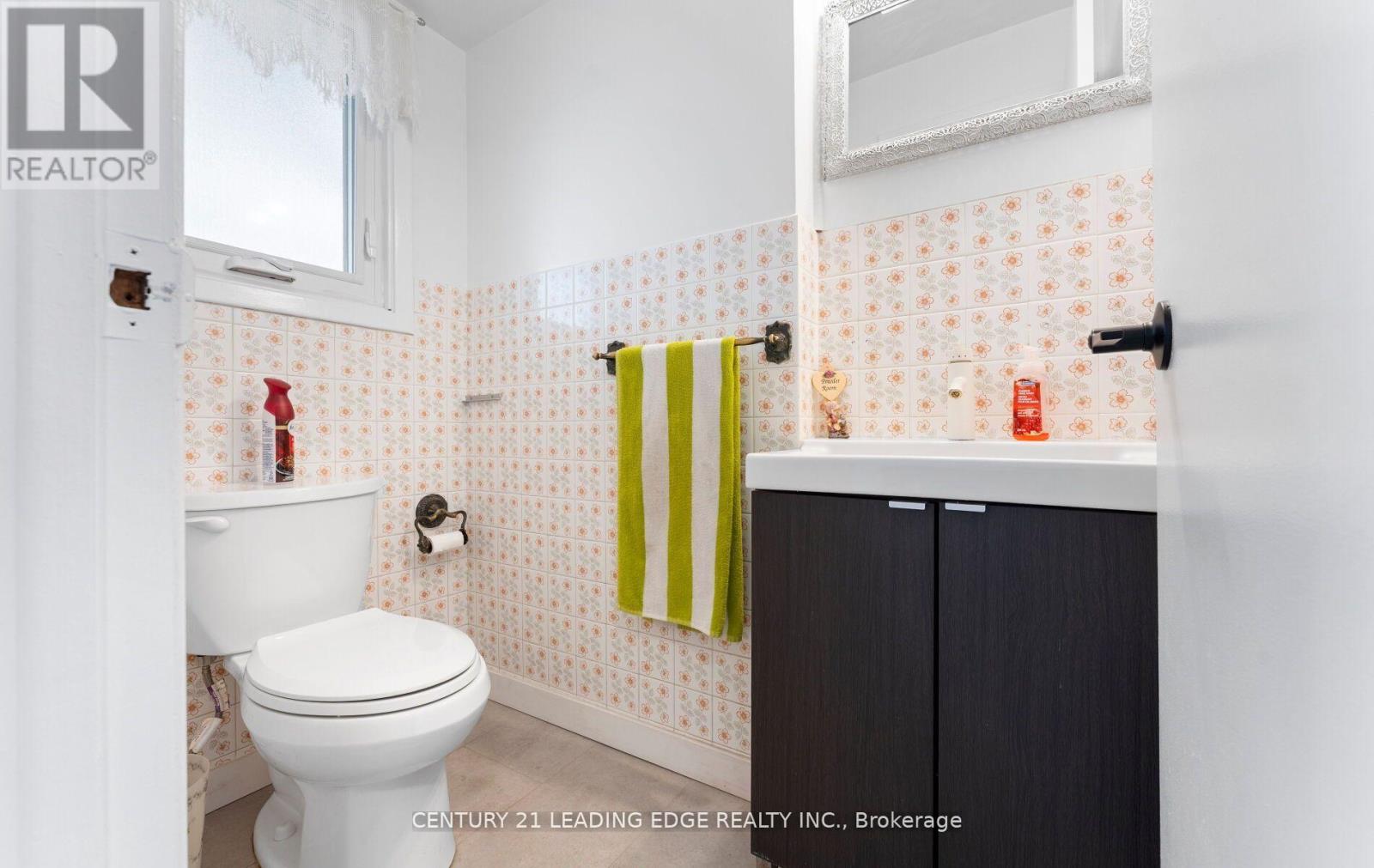 45 Bayview Drive, Barrie, Ontario  L4N 3N8 - Photo 29 - S13645072