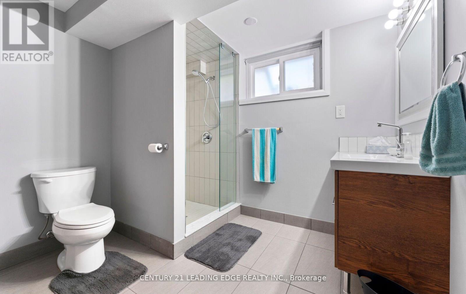 45 Bayview Drive, Barrie, Ontario  L4N 3N8 - Photo 35 - S13645072