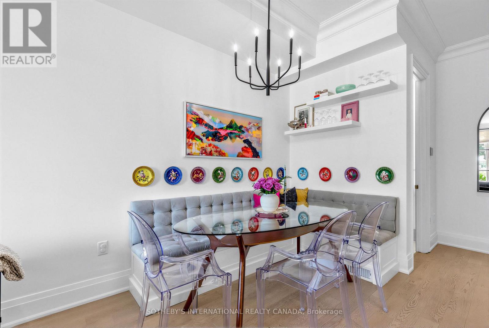Th1 - 288 St Clair Avenue W, Toronto, Ontario  M4V 1S3 - Photo 6 - C13593406