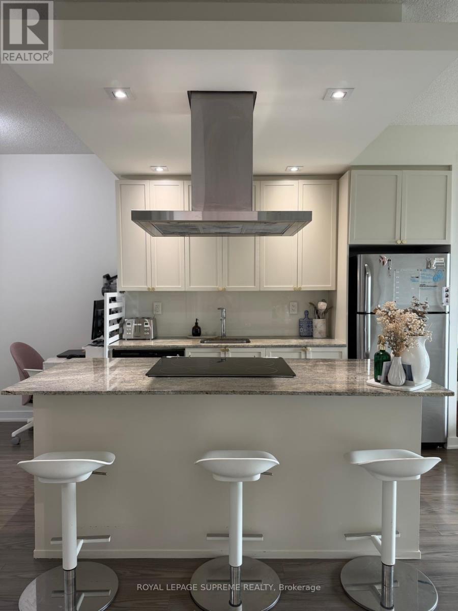 1429 - 165 Legion Road, Toronto, Ontario  M8Y 0B3 - Photo 5 - W13644884