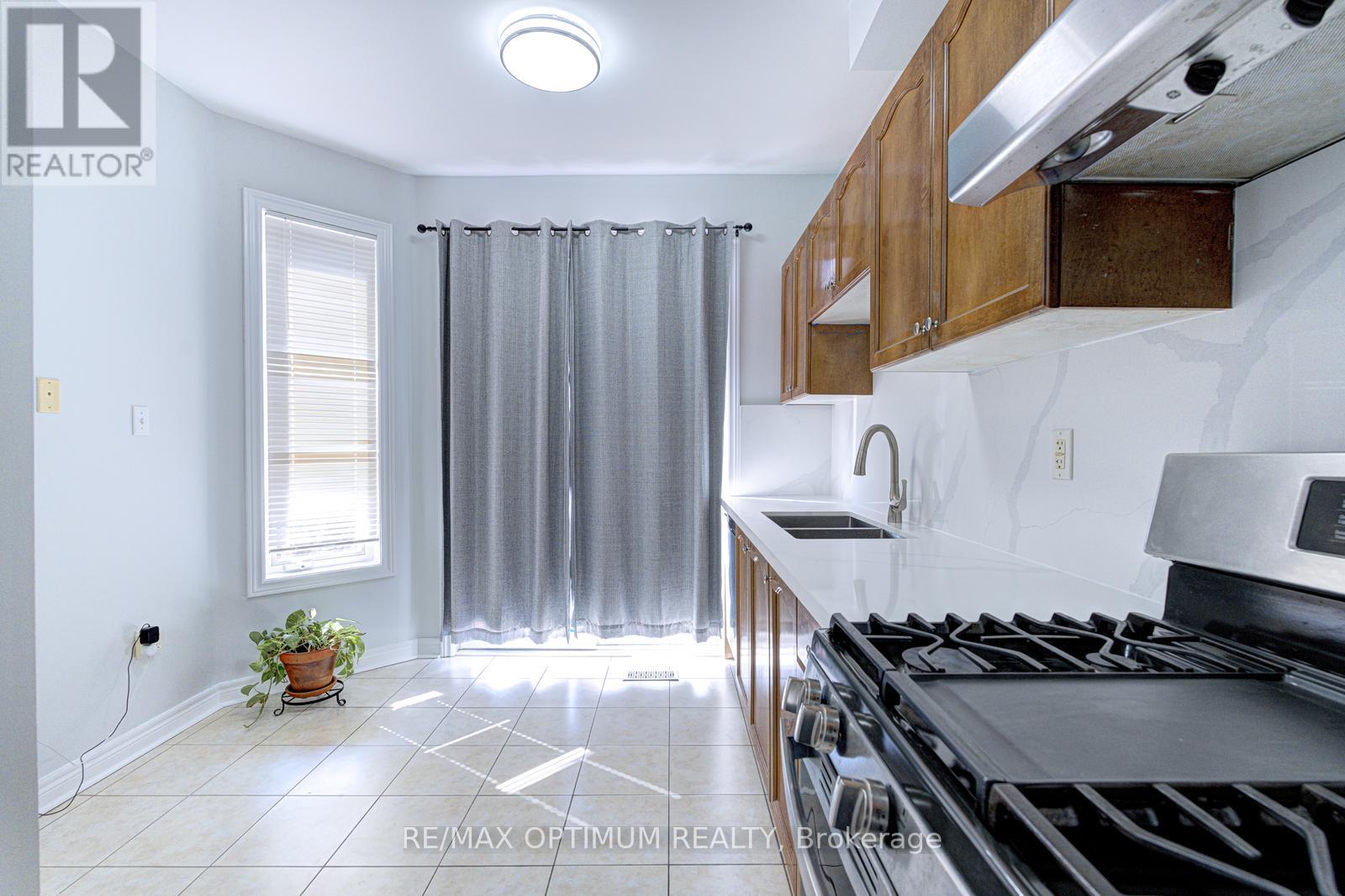 118 Nathaniel Crescent, Brampton, Ontario  L6Y 5M3 - Photo 18 - W13644886