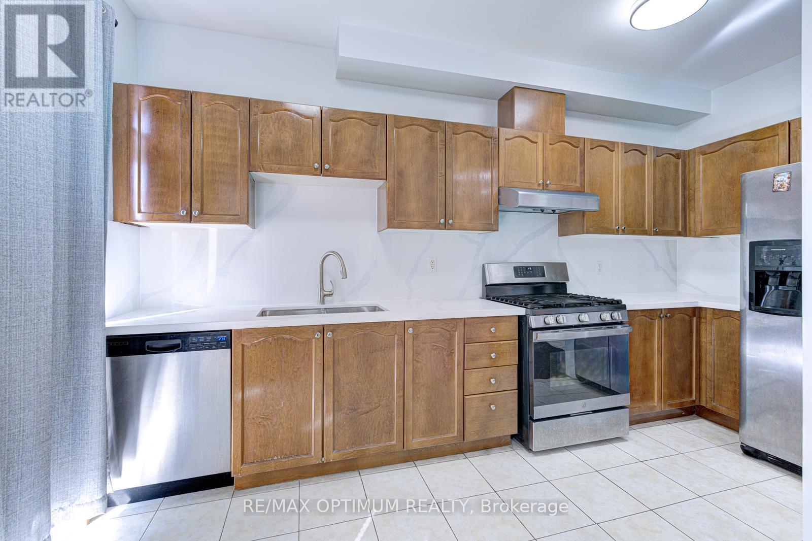 118 Nathaniel Crescent, Brampton, Ontario  L6Y 5M3 - Photo 20 - W13644886