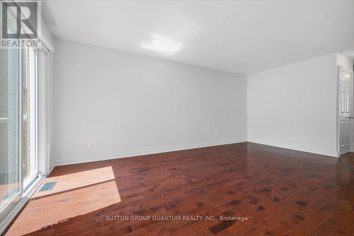 102 - 5061 Pinedale Avenue, Burlington, Ontario  L7L 5J6 - Photo 11 - W13644912