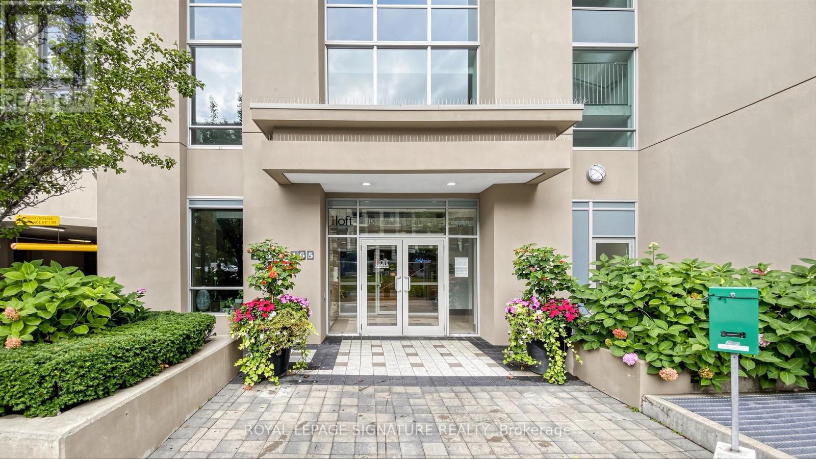2524 - 165 Legion Road, Toronto, Ontario  M8Y 0B3 - Photo 2 - W13644922