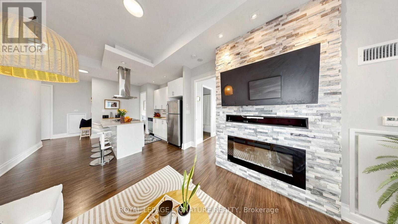 2524 - 165 Legion Road, Toronto, Ontario  M8Y 0B3 - Photo 7 - W13644922