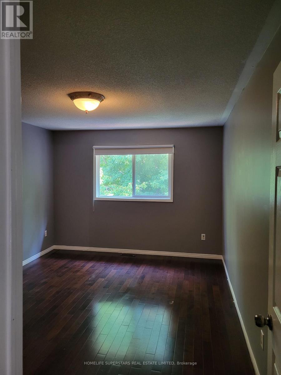 3784 Forest Bluff Crescent, Mississauga, Ontario  L5N 7T8 - Photo 10 - W13644944