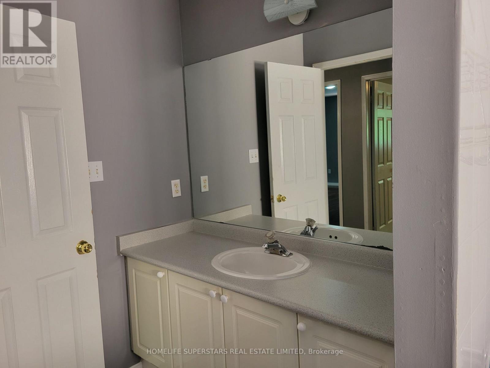 3784 Forest Bluff Crescent, Mississauga, Ontario  L5N 7T8 - Photo 17 - W13644944