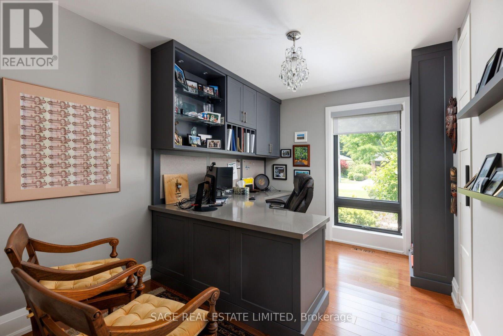 5 Blair Athol Crescent, Toronto, Ontario  M9A 1X6 - Photo 21 - W13644972
