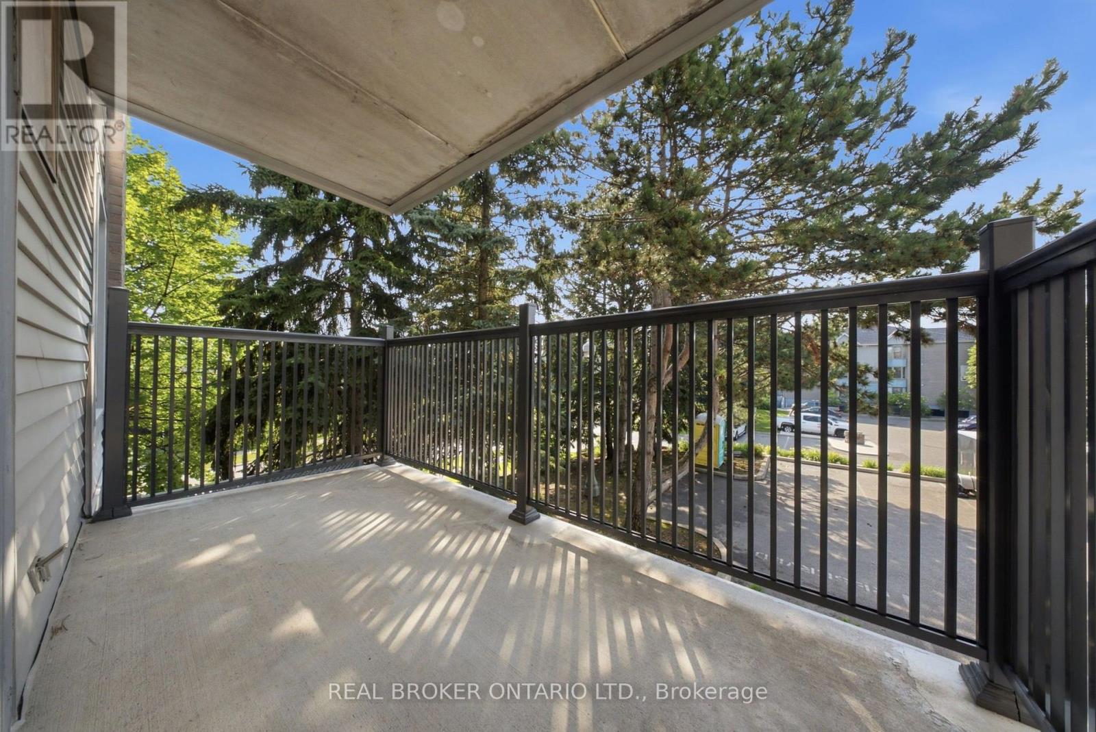 202 - 2040 Cleaver Avenue, Burlington, Ontario  L7M 4C4 - Photo 16 - W13645102