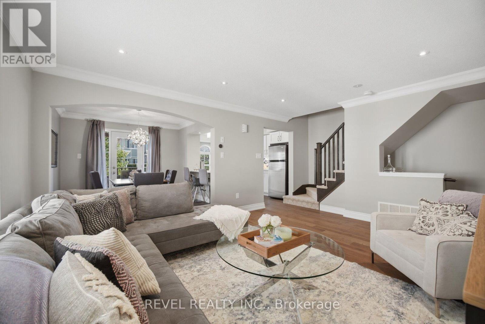 739 Challinor Terrace, Milton, Ontario  L9T 7V5 - Photo 7 - W13645114