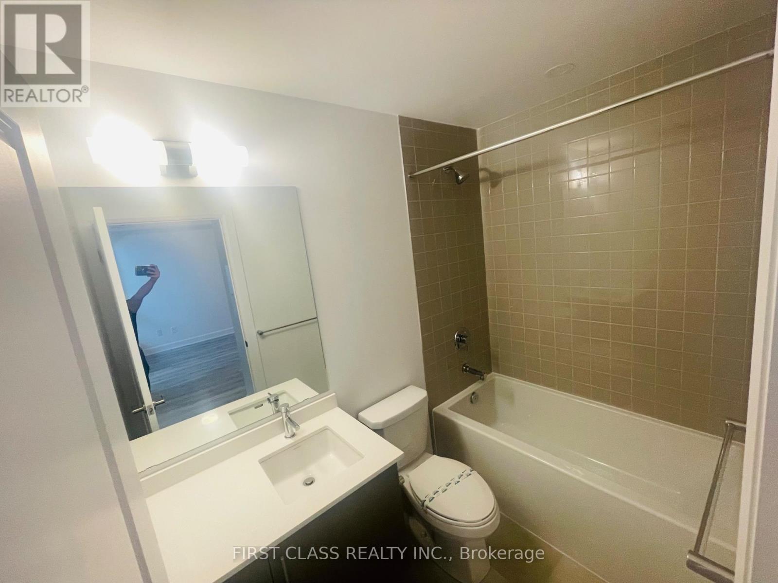 306 - 3240 William Coltson Avenue, Oakville, Ontario  L6X 0X1 - Photo 18 - W13645160