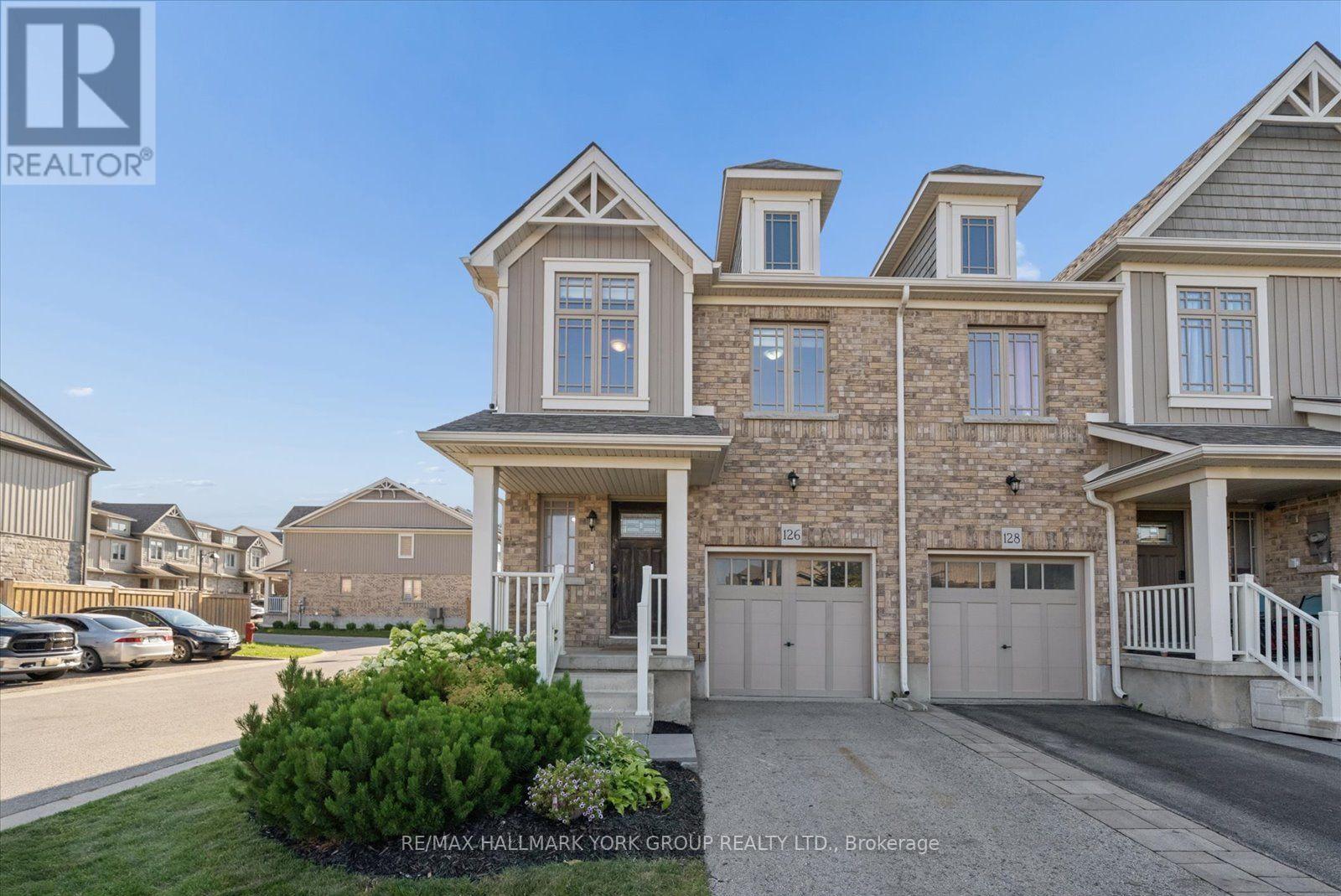 126 PARKINSON CRESCENT, Orangeville, Ontario
