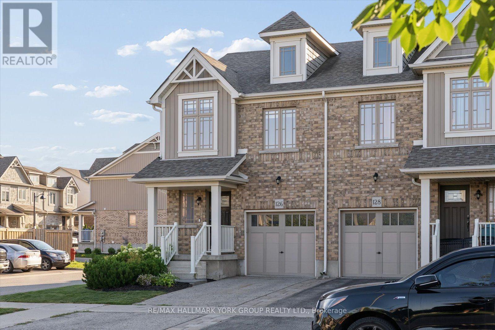 126 Parkinson Crescent, Orangeville, Ontario  L9W 6X3 - Photo 5 - W13645176