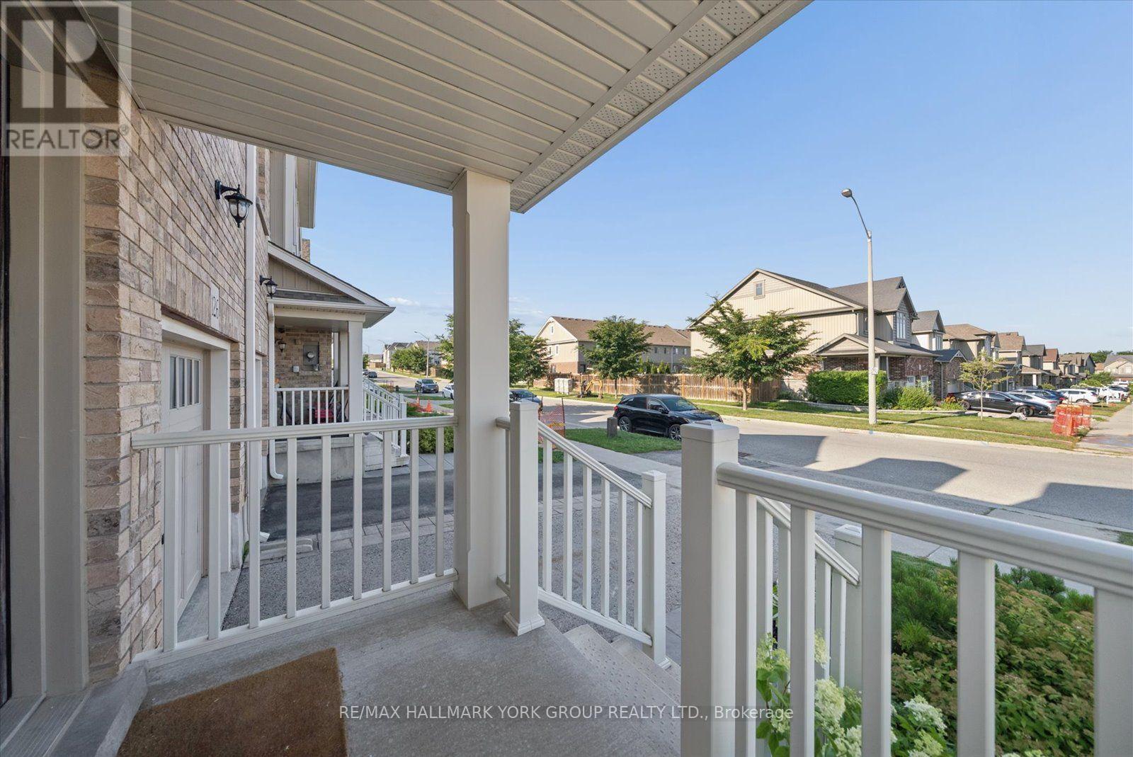 126 Parkinson Crescent, Orangeville, Ontario  L9W 6X3 - Photo 7 - W13645176