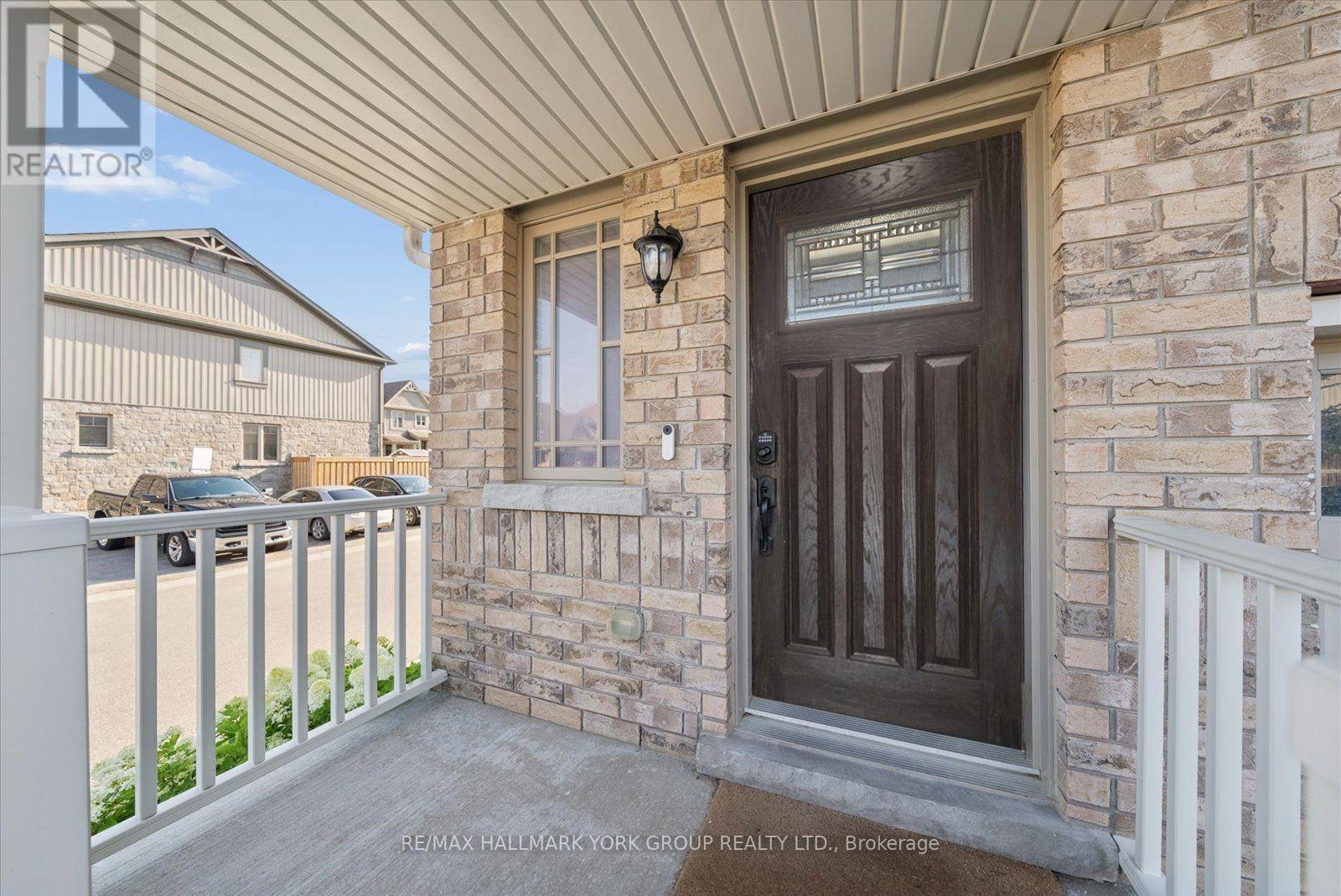 126 Parkinson Crescent, Orangeville, Ontario  L9W 6X3 - Photo 8 - W13645176