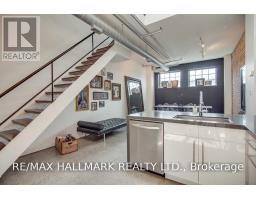 7 - 6 BARTLETT AVENUE, Toronto, Ontario