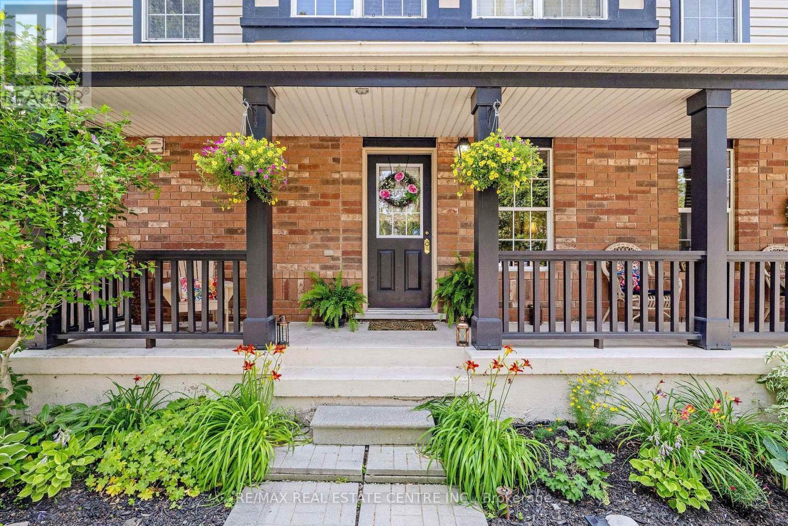 619 Porter Way, Milton, Ontario  L9T 5V9 - Photo 3 - W13645208
