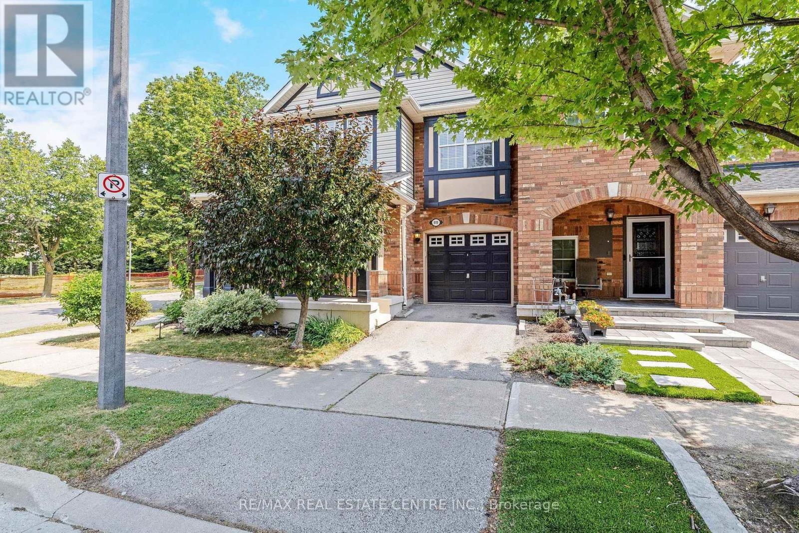 619 Porter Way, Milton, Ontario  L9T 5V9 - Photo 4 - W13645208
