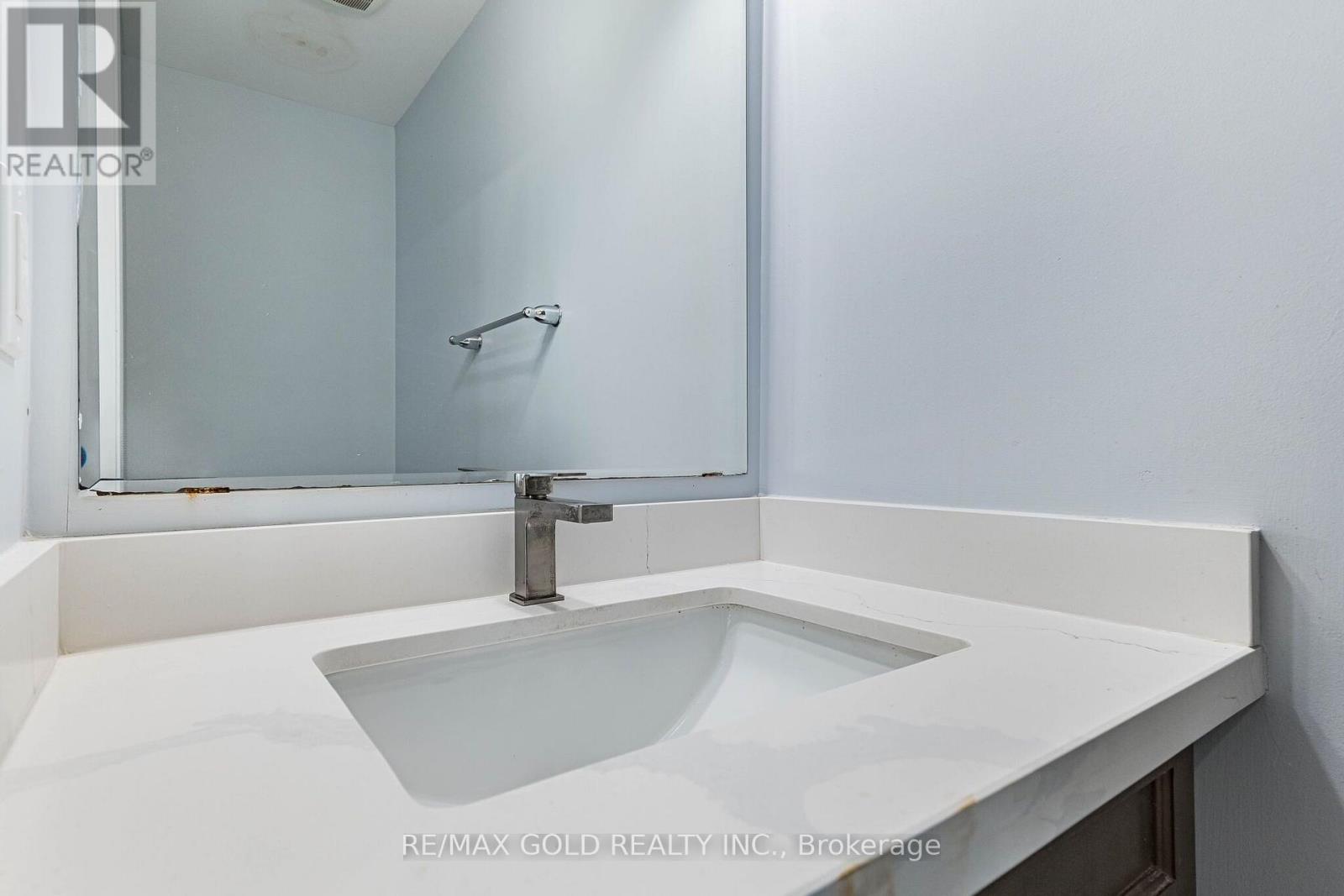 98 Bannister Crescent, Brampton, Ontario  L7A 4H4 - Photo 17 - W13645244