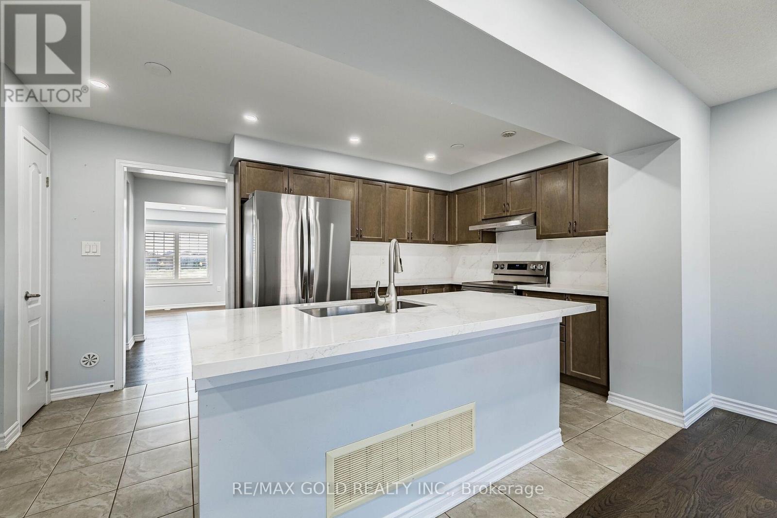98 Bannister Crescent, Brampton, Ontario  L7A 4H4 - Photo 19 - W13645244