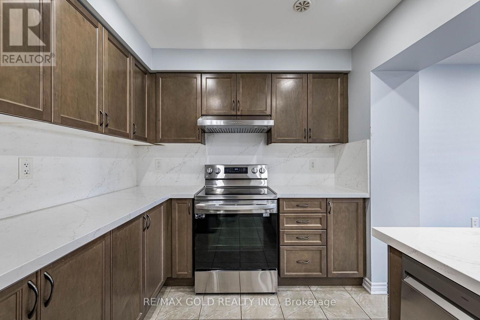 98 Bannister Crescent, Brampton, Ontario  L7A 4H4 - Photo 24 - W13645244