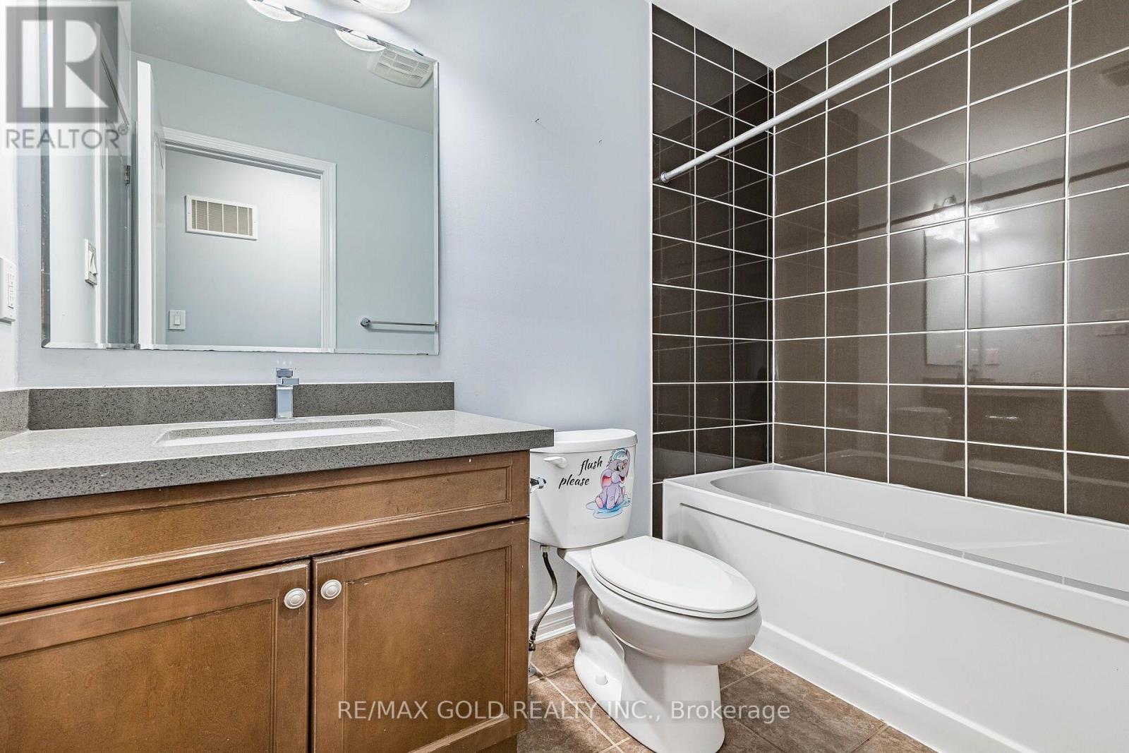 98 Bannister Crescent, Brampton, Ontario  L7A 4H4 - Photo 45 - W13645244