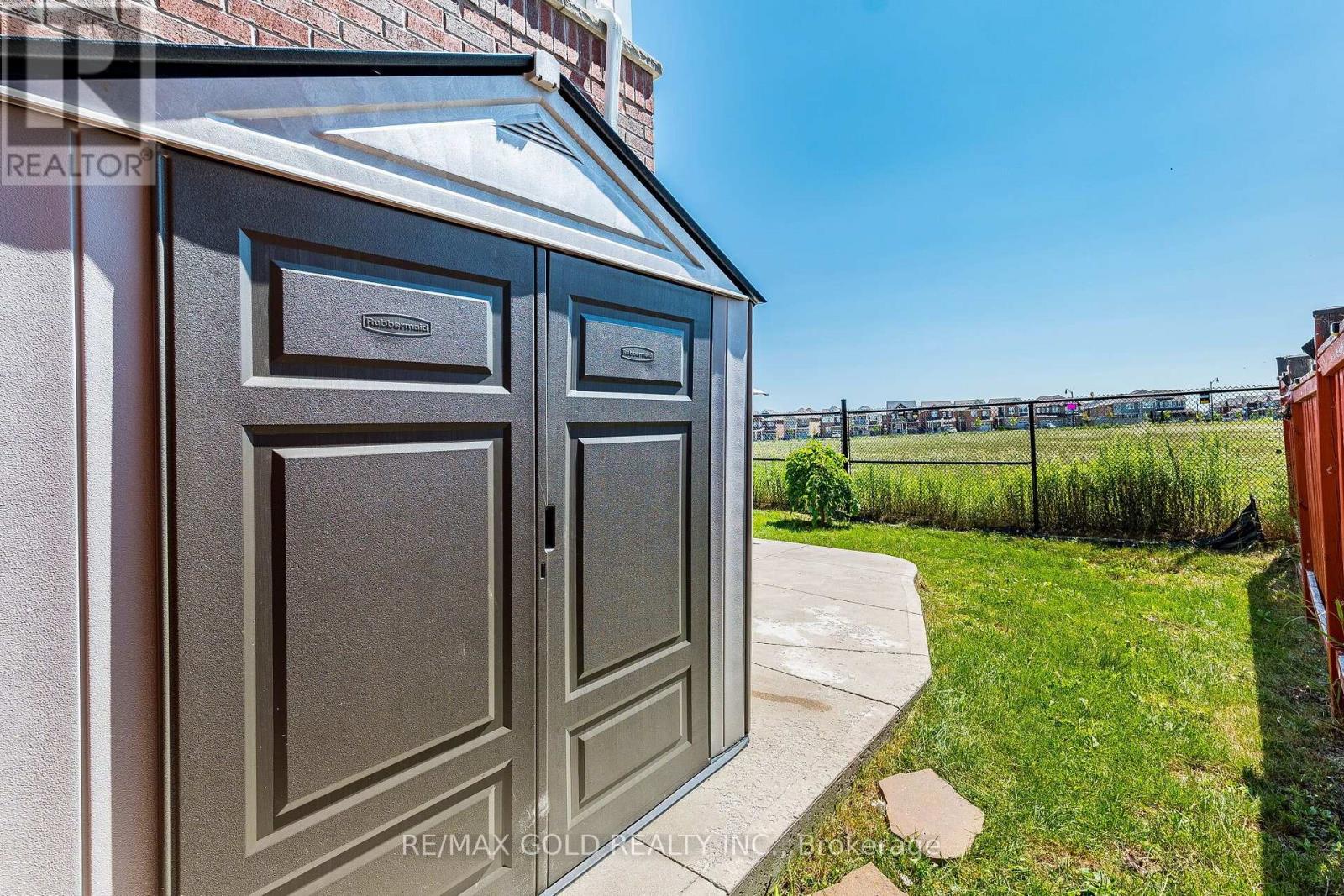 98 Bannister Crescent, Brampton, Ontario  L7A 4H4 - Photo 47 - W13645244