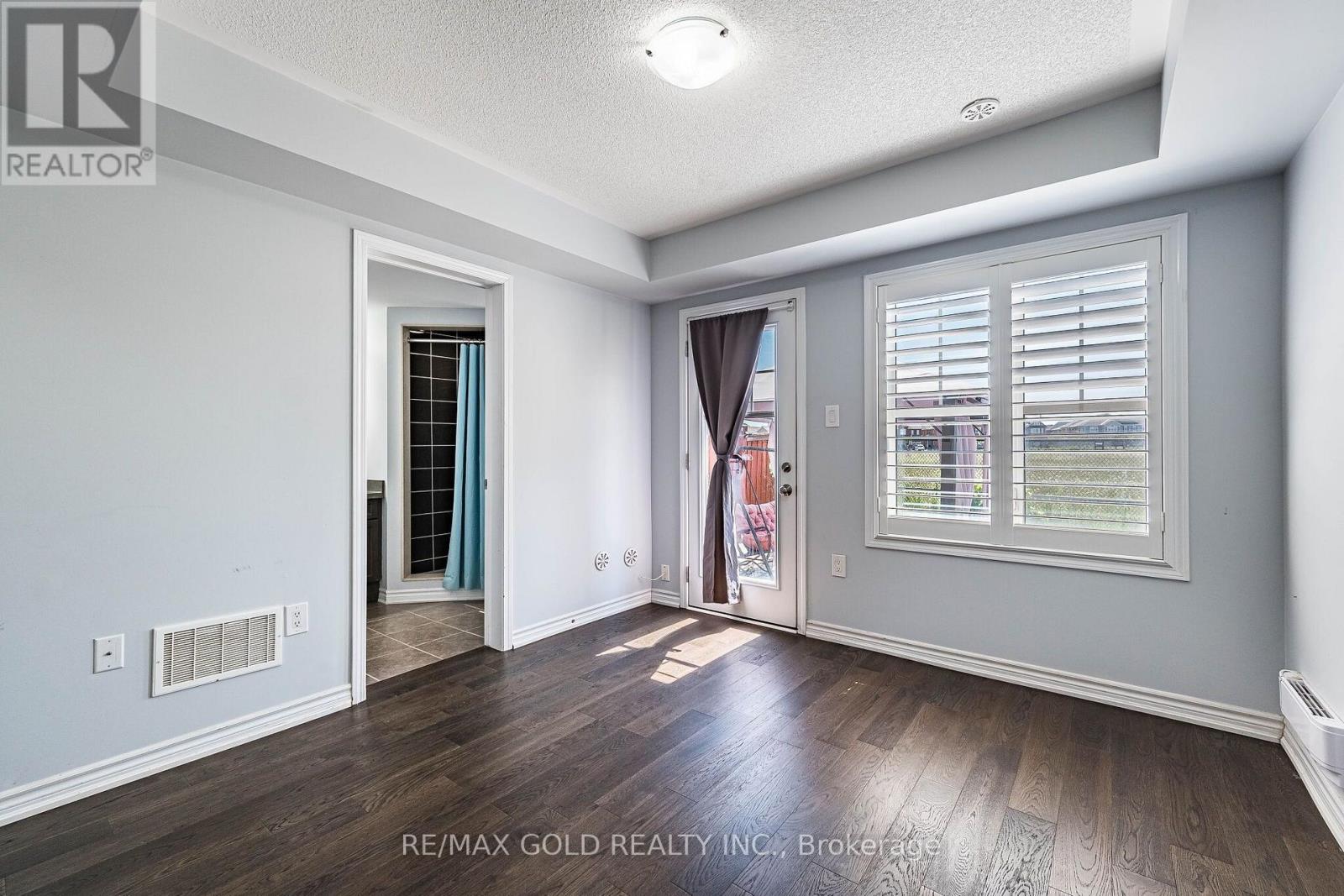 98 Bannister Crescent, Brampton, Ontario  L7A 4H4 - Photo 9 - W13645244