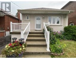 MAIN - 92 HOLWOOD AVENUE, Toronto, Ontario