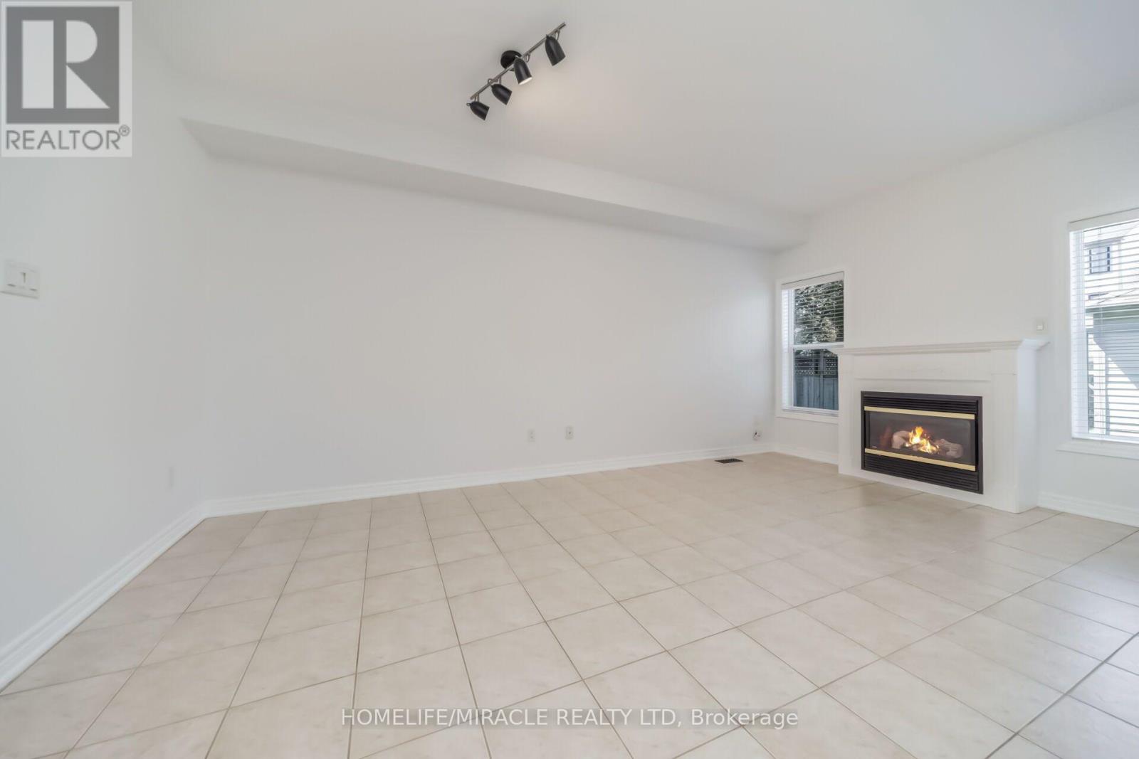 257 Gatwick Drive, Oakville, Ontario  L6H 7K3 - Photo 15 - W13644028