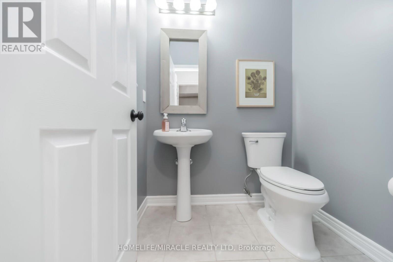 257 Gatwick Drive, Oakville, Ontario  L6H 7K3 - Photo 35 - W13644028