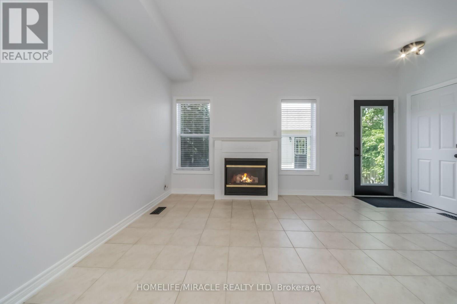257 Gatwick Drive, Oakville, Ontario  L6H 7K3 - Photo 9 - W13644028