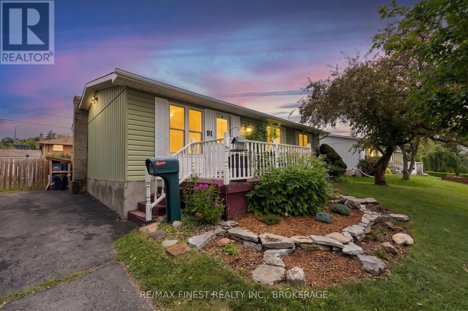 91 Cambridge Crescent, Loyalist, Ontario  K7N 1R4 - Photo 1 - X13645228